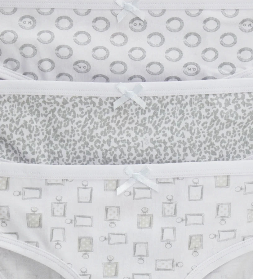 Παιδικό σλιπ από ελαστικό βαμβάκι με φιόγκο και δαντέλα.