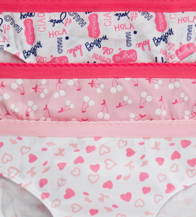 Άνετα και χαριτωμένα παιδικά σλιπ από 100% οργανικό βαμβάκι, διαθέσιμα σε διάφορα σχέδια.