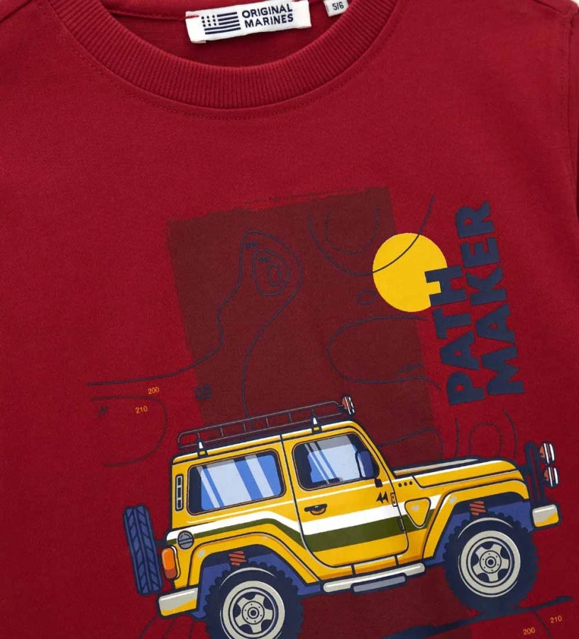 Μπλούζα με μακριά μανίκια από ζεστό βαμβάκι, ιδανική για casual και άνετη εμφάνιση. Διαθέτει μπροστινό τύπωμα και στρογγυλή λαιμόκοψη με ριμπ τελείωμα για μια μοντέρνα πινελιά.