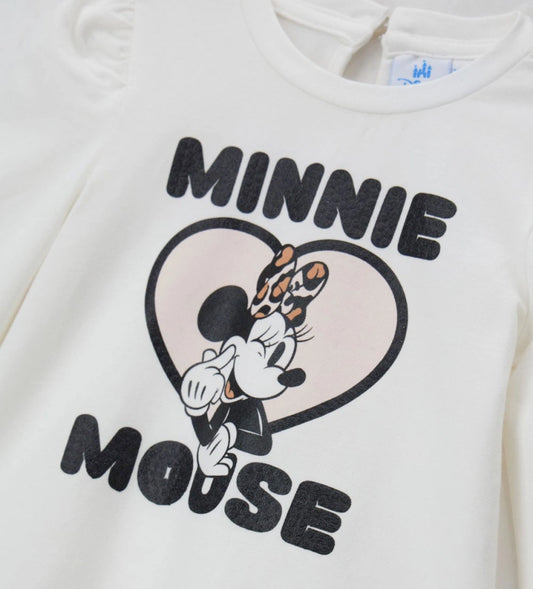 Λευκή μπλούζα Disney Minnie Mouse από ελαστικό βαμβάκι με στρογγυλή λαιμόκοψη, μακριά μανίκια με βολάν, δάκρυ άνοιγμα με κουμπί στο πίσω μέρος και μπροστινό τύπωμα με γκλίτερ λεπτομέρειες.
