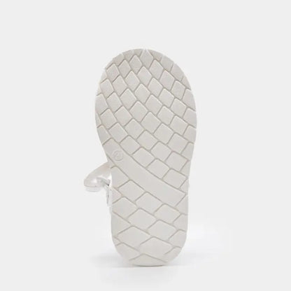 παιδικό σανδάλι κοριτσιού mayoral λευκό με τούλινα λουλουδάκια άνετο για καλοκαιρινές εμφανίσεις