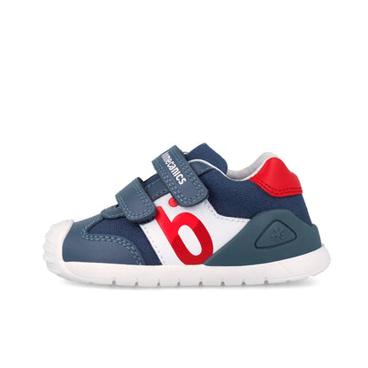 Βρεφικό sneaker Biomecanics για αγόρι σε μπλε χρώμα με κόκκινες λεπτομέρειες και σχέδια.