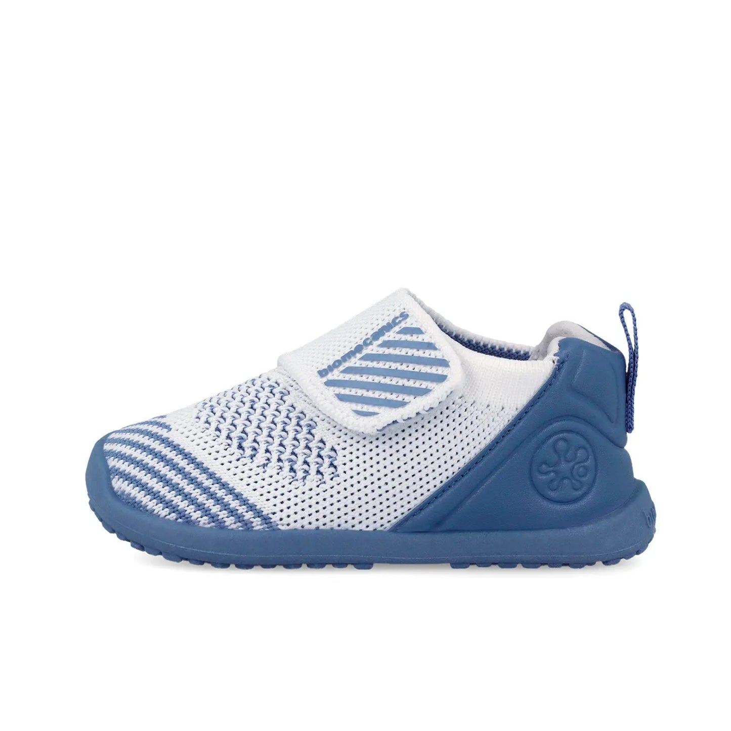 Καλοκαιρινό βρεφικό sneaker Biomecanics για αγόρι με διαπνέον ύφασμα και σκρατς.