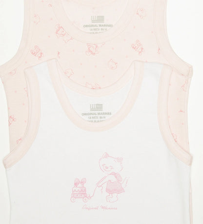 Σετ δύο κορμάκια-φανελάκια από ριμπ βαμβάκι. Το ένα είναι μονόχρωμο λευκό, ενώ το άλλο έχει ροζ ριγέ σχέδιο. Διαθέτουν ενισχυμένα τελειώματα και κλείσιμο με αυτόματα κουμπάκια, προσφέροντας άνεση και πρακτικότητα για καθημερινή χρήση.