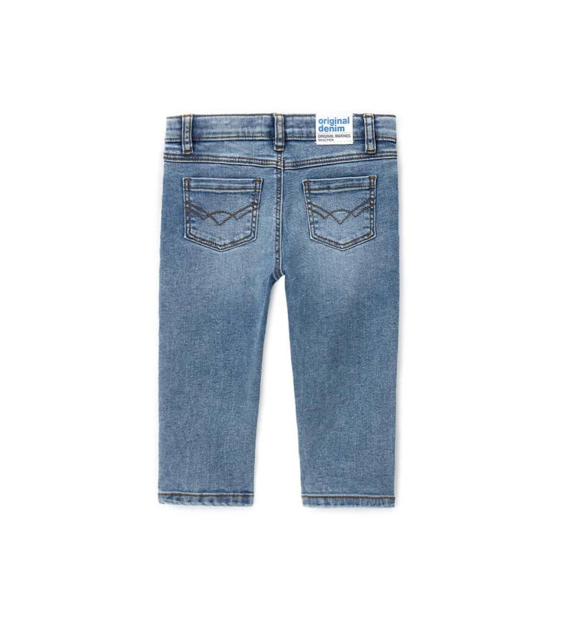 Παιδικό τζιν παντελόνι για αγόρι σε μπλε denim χρώμα με 5 τσέπες και ελαστική μέση.