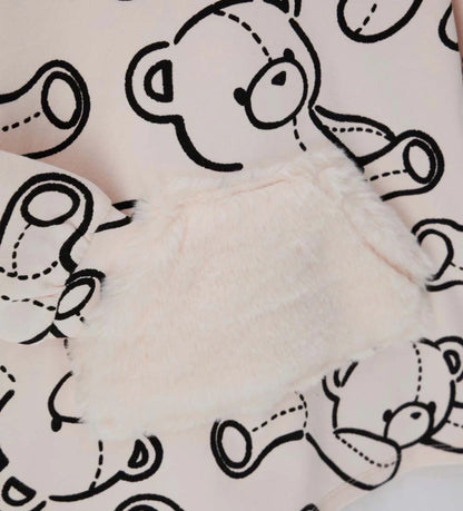 Ζεστό φόρεμα-φούτερ από βαμβάκι με κουκούλα, συνολικό τύπωμα και μπροστινή τσέπη τύπου καγκουρό από ψεύτικη γούνα, για έναν τέλειο συνδυασμό άνεσης και γλυκύτητας.