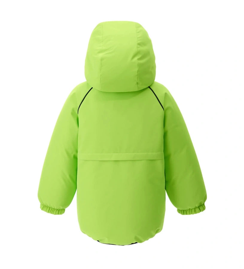 Αντιστρεπτό μπουφάν με κουκούλα. Η μία όψη από νάιλον με τσέπες και αντίθετες λεπτομέρειες, η άλλη όψη από καπιτονέ νάιλον με αντίθετο φερμουάρ. Κλείσιμο με φερμουάρ, ελαστικά μανίκια και τελείωμα για άνετη εφαρμογή.