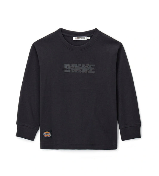 Μπλούζα με μακριά μανίκια από απαλό βαμβακερό jersey, με στάμπα στο μπροστινό μέρος, διακριτική πλαϊνή ετικέτα και λεπτομέρειες σε ριμπ στο γιακά και στις μανσέτες. Ιδανική για καθημερινές εμφανίσεις, συνδυάζει άνεση και στυλ.