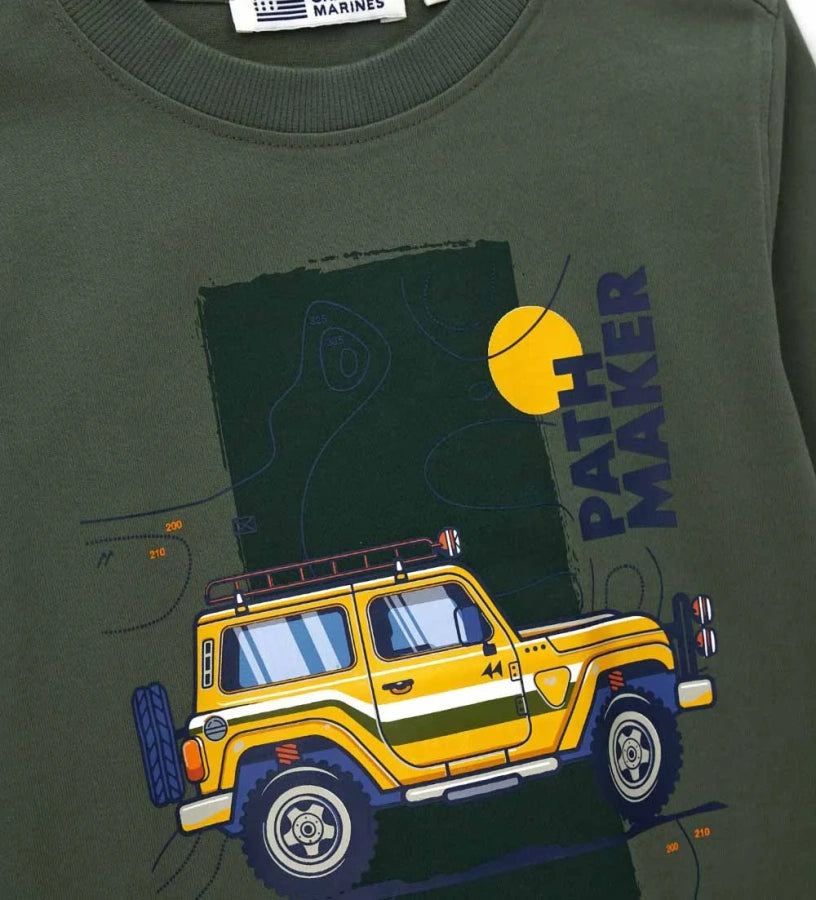 Μπλούζα με μακριά μανίκια από ζεστό βαμβάκι, ιδανική για casual και άνετη εμφάνιση. Διαθέτει μπροστινό τύπωμα και στρογγυλή λαιμόκοψη με ριμπ τελείωμα για μια μοντέρνα πινελιά.