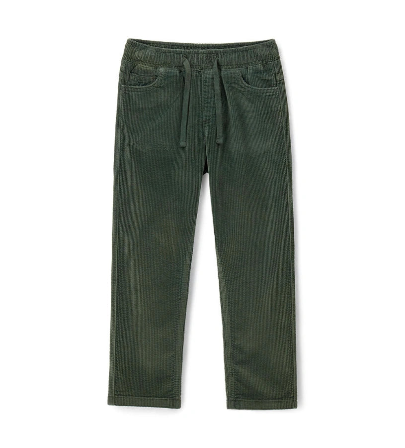 Παντελόνι από βελουτέ ύφασμα (κορδέλα), κομψό και πρακτικό. Σχέδιο με 5 τσέπες, ελαστική μέση και ρυθμιζόμενο κορδόνι για τέλεια εφαρμογή — ιδανικό για casual και μοντέρνες εμφανίσεις.