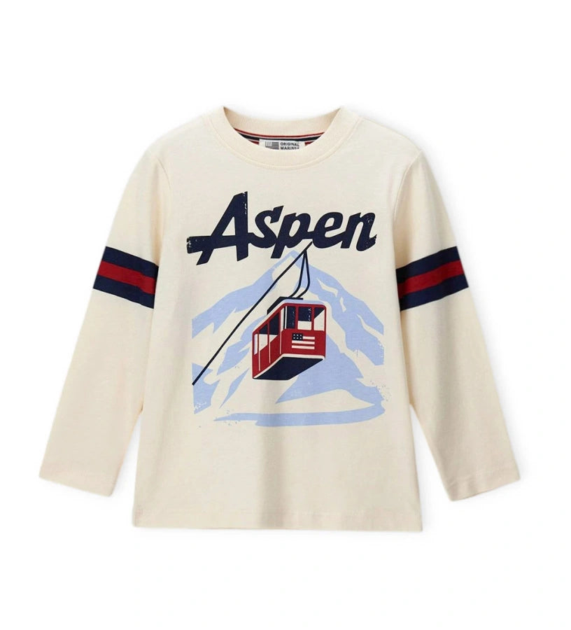 Μπλουζάκι μακρυμάνικο σε εκρού χρώμα, από απαλό βαμβάκι, με στρογγυλή λαιμόκοψη και ριμπ τελείωμα. Διακοσμημένο με στάμπες, ιδανικό για άνετες και μοντέρνες εμφανίσεις.