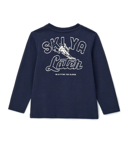 Μπλούζα με μακριά μανίκια από απαλό βαμβάκι, με ριπ στρογγυλή λαιμόκοψη. Διακοσμημένη με γραφικά στοιχεία μέσω εκτύπωσης και κεντήματος, για ένα πρωτότυπο και μοντέρνο στυλ.