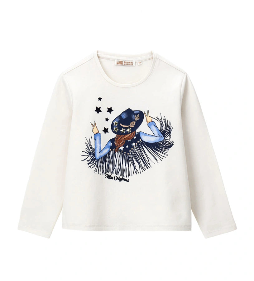 Μπλούζα από ελαστικό βαμβάκι με μακριά μανίκια και στρογγυλή λαιμόκοψη. Διακοσμημένη με τύπωμα και τρουκς στο μπροστινό μέρος, προσθέτει μια λαμπερή και μοντέρνα πινελιά σε κάθε εμφάνιση. Ιδανική για κοριτσίστικο casual look με στυλ.