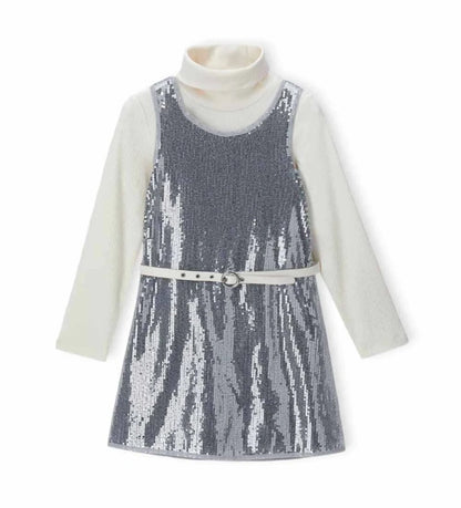 Σετ που αποτελείται από αμάνικο φόρεμα από ύφασμα με παγιέτες, με εσωτερική φόδρα, στρογγυλή λαιμόκοψη και άνοιγμα στο πίσω μέρος, καθώς και ζιβάγκο τοπ με μακριά ριπ μανίκια, για κομψή και λαμπερή εμφάνιση.