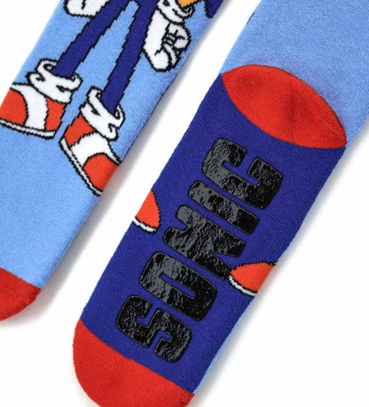 Κάλτσες Sonic με αντιολισθητική σόλα και ζακάρ σχέδιο, που εξασφαλίζουν άνεση και ασφάλεια.