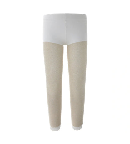 Καλσόν από μικροΐνα με σχέδιο και λεπτομέρειες λούρεξ. Άνετα, ζεστά και ιδανικά για ιδιαίτερες περιστάσεις.