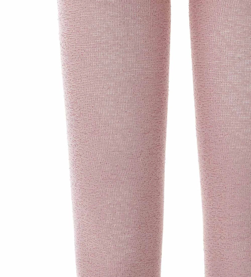 Καλσόν από μικροΐνα με σχέδιο και λεπτομέρειες λούρεξ. Άνετα, ζεστά και ιδανικά για ιδιαίτερες περιστάσεις.