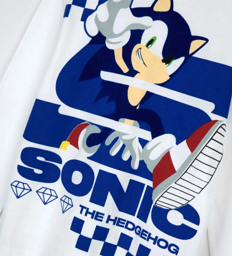 Λευκή μπλούζα Sonic με μακριά μανίκια από ζεστό βαμβάκι, ριμπ λαιμόκοψη και μπροστινό τύπωμα με λεπτομέρειες flock για μια απαλή και πρωτότυπη πινελιά.