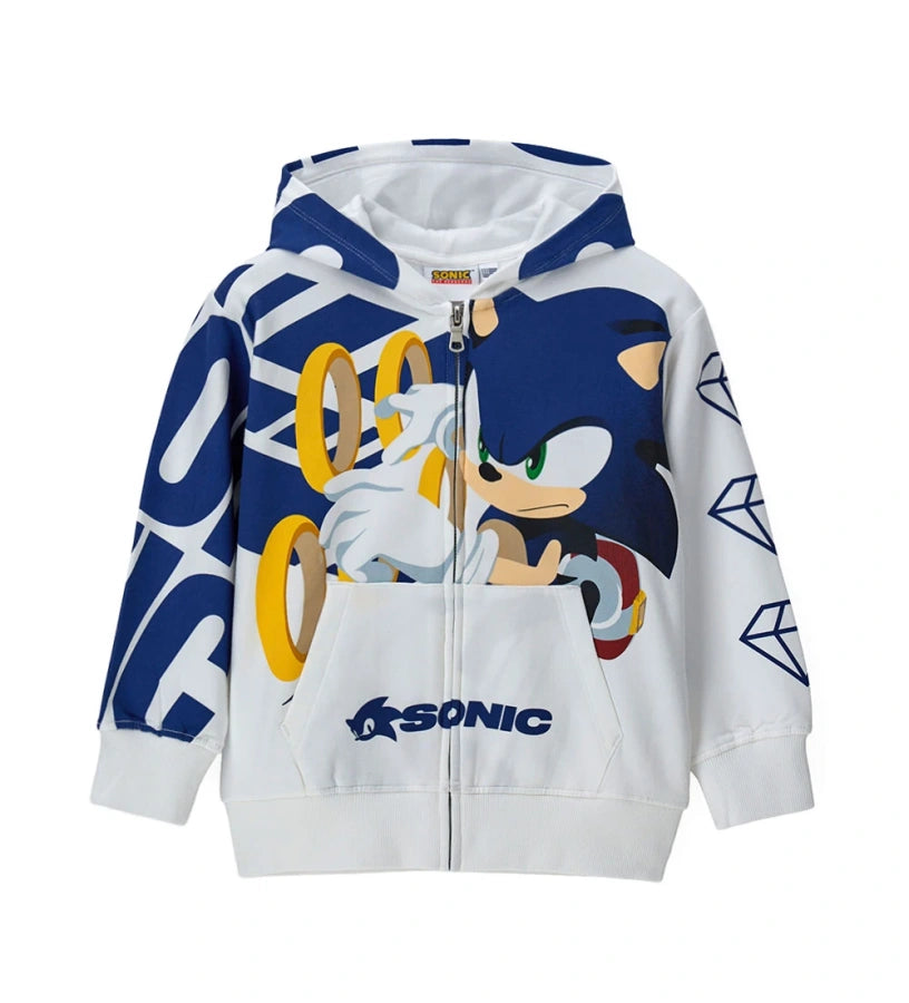 Φούτερ Sega Sonic από ζεστό βαμβακερό fleece, με επενδυμένη κουκούλα, συνολικό τύπωμα, άνοιγμα με φερμουάρ, μπροστινή τσέπη τύπου καγκουρό και ριμπ τελειώματα, για άνετη και γεμάτη ενέργεια εμφάνιση.
