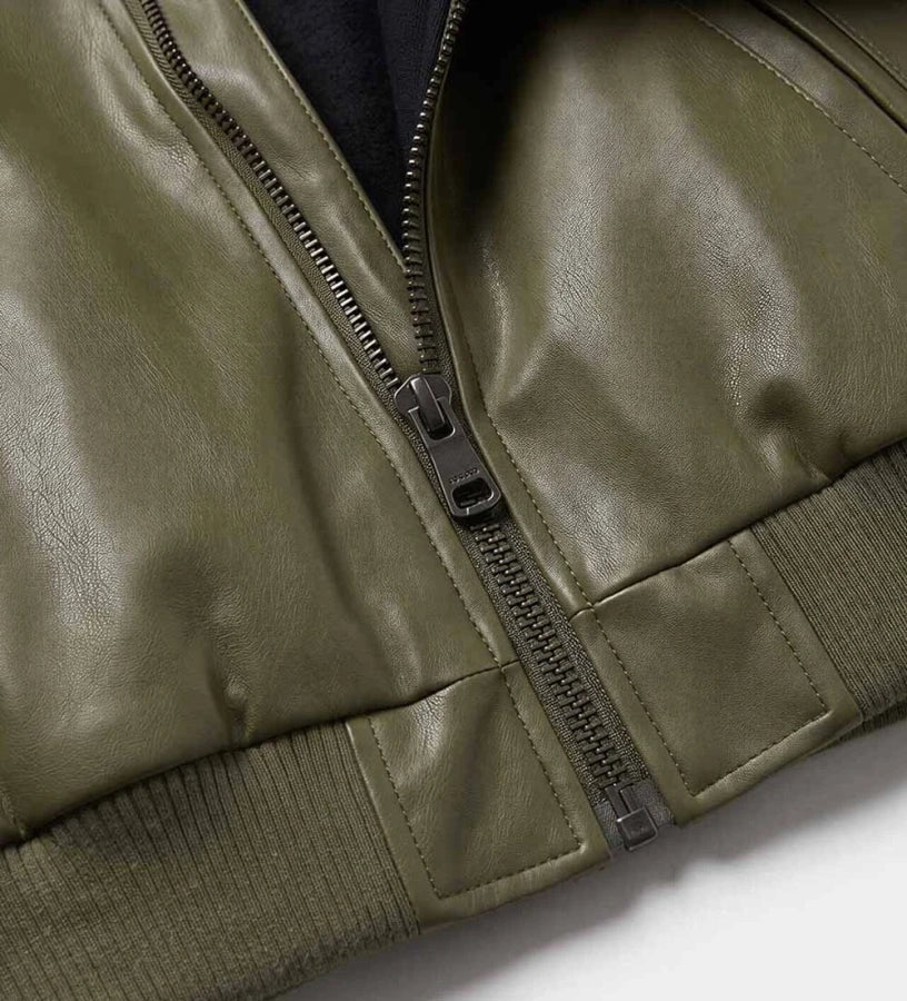 χακί παιδικό bomber μπουφάν δερματίνη Original Marines με μαύρη κουκούλα φούτερ και διπλό φερμουάρ.