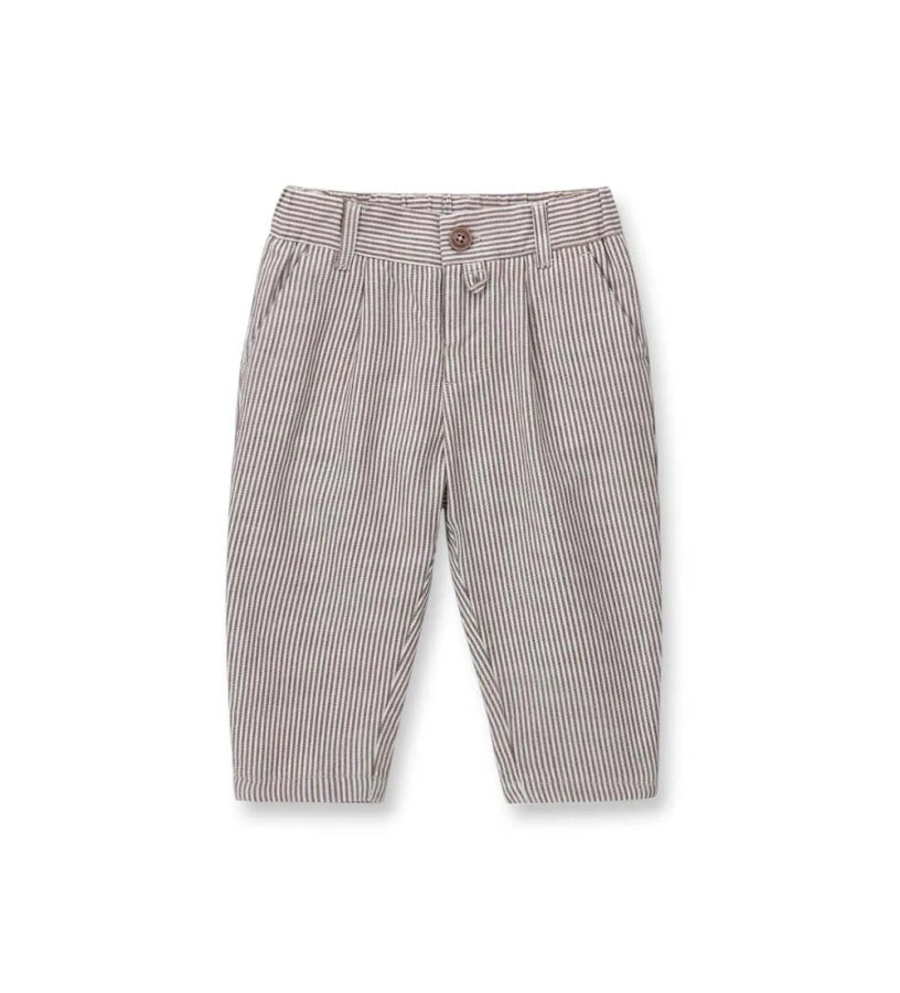 Παιδικό ριγέ παντελόνι για αγόρι από βαμβάκι και λινό με πιέτες και ελαστική μέση.