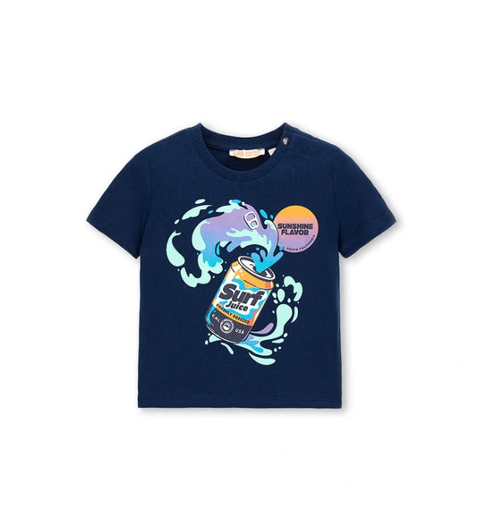 Μπροστινή όψη του μπλε αγορίστικου T-shirt με στρογγυλή λαιμόκοψη και κοντά μανίκια.