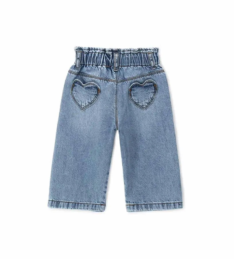 Λεπτομέρεια από τις καρδιές στο πίσω μέρος του παιδικού τζιν Original Marines.