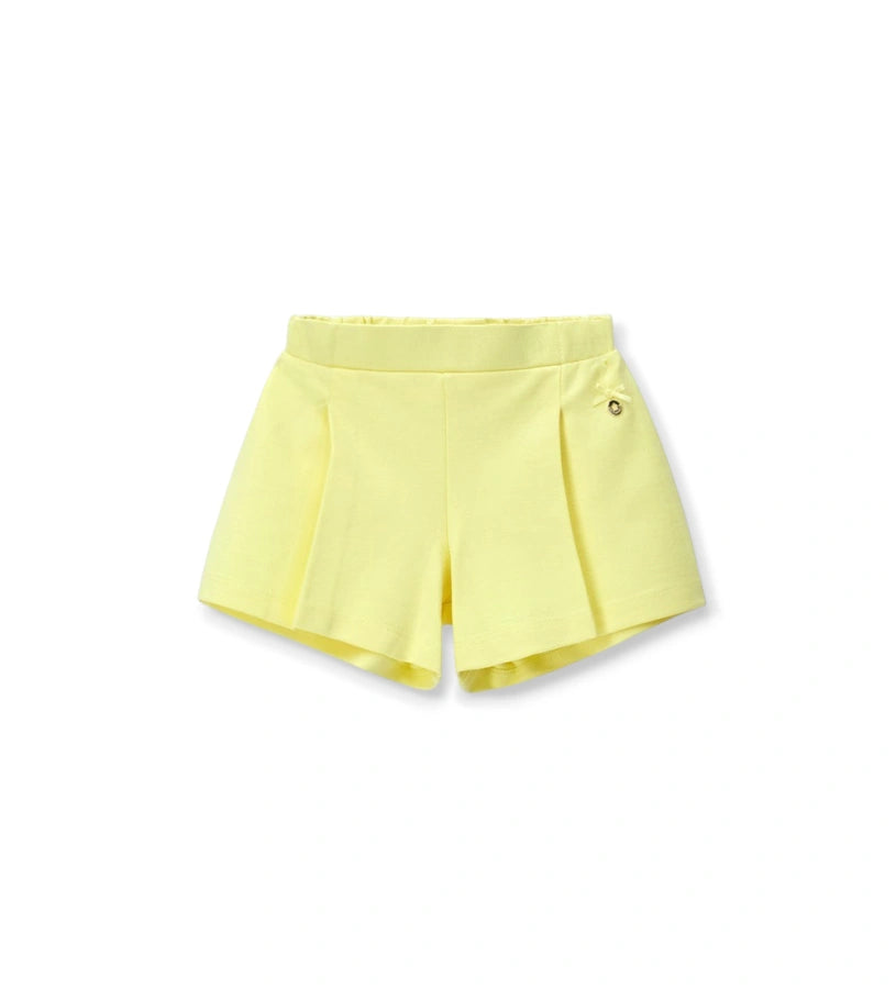 Παιδική βερμούδα για κορίτσι από ύφασμα Milano stitch με πιέτες και ελαστική μέση.