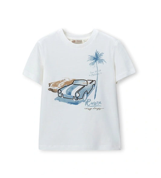 Παιδικό T-shirt για αγόρι σε λευκή απόχρωση με διακριτικό κέντημα στο στήθος.