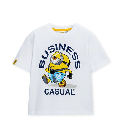 Μπροστινή όψη του αγορίστικου βαμβακερού t-shirt Minions σε λευκό χρώμα από την Original Marines, κατάλληλο για ηλικίες 5 έως 14 ετών.