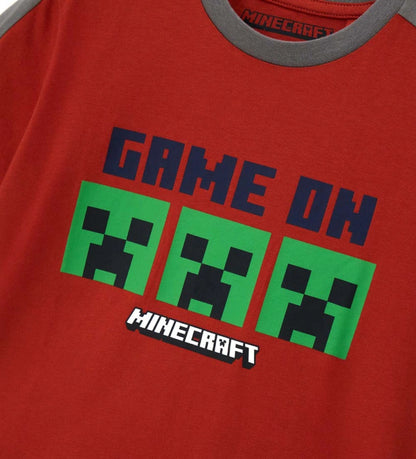 Παιδικές βαμβακερές πυτζάμες Minecraft σε κόκκινο χρώμα με κοντομάνικη μπλούζα και σορτς.