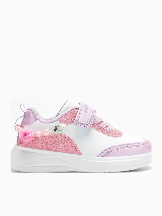 Παιδικά sneakers Lelli Kelly για κορίτσια με υπέροχο σχέδιο σε χρώμα λευκό και λεπτομέρειες glitter σε ροζ και μωβ αποχρώσεις.

Άνετη και αντιολισθητική σόλα από καουτσούκ.
Εσωτερικά διαθέτει δερμάτινο, ανατομικό πάτο.
Ευκολία στην εφαρμογή με ελαστικά κορδόνια και αυτοκόλλητο λουράκι-velcro.

Συνδυάζει την άνεση με το λαμπερό στυλ για μοδάτη εμφάνιση όλες τις ώρες.