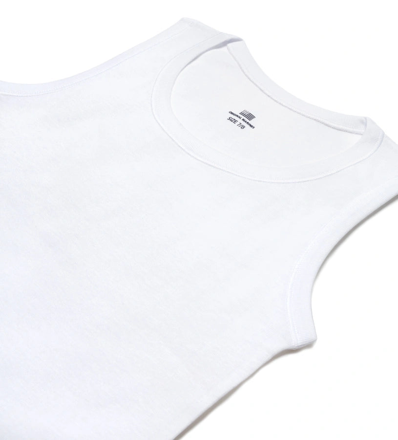 Αμάνικο φανελάκι για αγόρι από αγνό ριπ βαμβάκι. Μαλακό, ελαστικό και άνετο, προσφέρει φυσική εφαρμογή και ιδανική αναπνοή του δέρματος. Τέλειο για καθημερινή χρήση ή κάτω από ρούχα όλες τις εποχές.