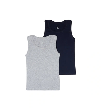 Αμάνικο φανελάκι για αγόρι από αγνό ριπ βαμβάκι. Μαλακό, ελαστικό και άνετο, προσφέρει φυσική εφαρμογή και ιδανική αναπνοή του δέρματος. Τέλειο για καθημερινή χρήση ή κάτω από ρούχα όλες τις εποχές.